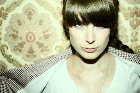 Wallpaper (Special Features) – 4