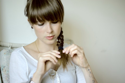 How To Braid Hair (Extended Version) – 15