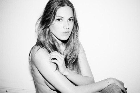 R-Gespräch, III (Grayscale) – 3