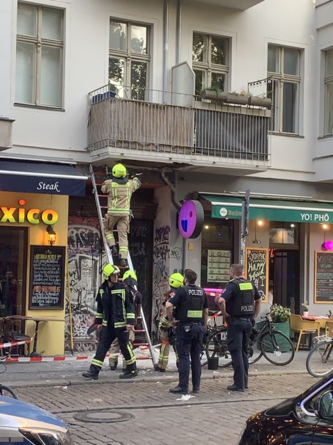 Feel-world Simulation – 7